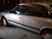 Second-hand Audi 100 100 CP (73 kW) 1993 Argintiu Berlinǎ