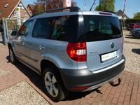Second-hand Skoda Yeti 152 CP (111 kW) 2012 Albastru SUV