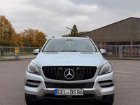 Gebraucht Mercedes ML350 258 PS (189 kW) 2012 Silber SUV