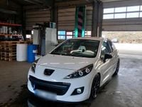 Gebraucht Peugeot 207 95 PS (69 kW) 2012 Weiß Kleinwagen