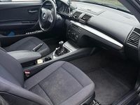 Gebraucht BMW 116 122 PS (89 kW) 2007 Schwarz Kleinwagen