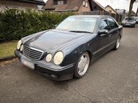 Second-hand Mercedes E320 224 CP (164 kW) 2000 Albastru Berlinǎ