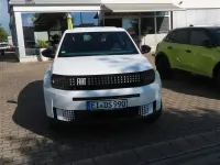 Neu Fiat Grande Panda 101 PS (74 kW) 2026 Weiß Kleinwagen
