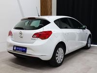 Usata Opel Astra 101 CV (74 kW) 2012 Bianco Berlina