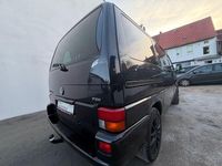 Gebraucht VW T4 102 PS (75 kW) 1999 Schwarz Van