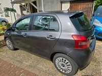 gebraucht Toyota Yaris 1,4-l-D-4D Sol Sol