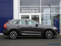 Gebraucht Volvo XC60 Plus 253 PS (186 kW) 2022 Grau SUV