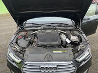Gebraucht Audi A4 Ambiente 190 PS (139 kW) 2019 Grau Kombi