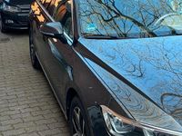 Gebraucht VW Passat 150 PS (110 kW) 2019 Grau Kombi