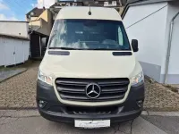 Używany Mercedes Sprinter 143 KM (105 kW) 2021 Szary Van