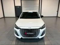 Gebraucht Peugeot 208 Allure 101 PS (74 kW) 2025 Weiss Kleinwagen