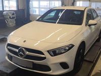 Gebraucht Mercedes A200 163 PS (119 kW) 2018 Weiß Limousine