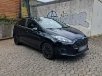 Gebraucht Ford Fiesta 96 PS (70 kW) 2015 Schwarz Kleinwagen