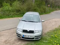 Gebraucht Skoda Fabia Ambiente 75 PS (55 kW) 2005 Silber Limousine