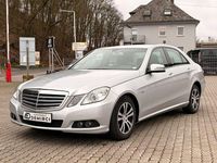 Gebraucht Mercedes E220 170 PS (125 kW) 2010 Silber Limousine