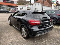 Gebraucht Mercedes GLA250 211 PS (155 kW) 2018 Schwarz SUV