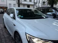 Gebraucht Renault Talisman Intens 200 PS (147 kW) 2017 Weiß Limousine
