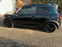 Gebraucht Mini John Cooper Works 178 PS (130 kW) 2024 Schwarz Kleinwagen