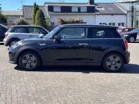 Używany Mini Cooper 135 kW (184 KM) 2023 Czarny Hatchback