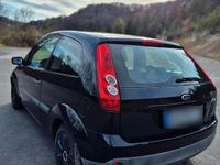 Gebraucht Ford Fiesta 60 PS (44 kW) 2005 Blau Kleinwagen