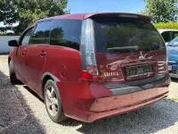 Gebraucht Mitsubishi Grandis Intense 165 PS (121 kW) 2004 Rot Van / Kleinbus