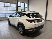 Gebraucht Hyundai Tucson Select 150 PS (110 kW) 2024 Weiß SUV