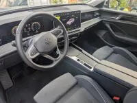 Gebraucht VW Passat Elegance 150 PS (110 kW) 2024 Silber Kombi