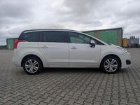 Gebraucht Peugeot 5008 150 PS (110 kW) 2016 Weiß Van / Kleinbus