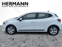 Gebraucht Renault Clio V Business 91 PS (66 kW) 2021 Weiß Limousine