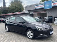 Gebraucht Opel Astra Edition 110 PS (80 kW) 2017 Black meet kettle Kleinwagen