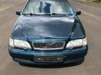 Używany Volvo V70 125 KM (91 kW) 1997 Zielony Kombi