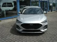 Gebraucht Ford Focus ST-Line X 125 PS (91 kW) 2023 Polarsilber metallic Kombi