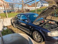 Gebraucht VW Passat 190 PS (139 kW) 1997 Blau Limousine