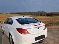 Gebraucht Opel Insignia 130 PS (95 kW) 2013 Weiß Limousine