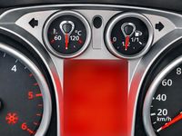 Second-hand Ford Kuga 163 CP (119 kW) 2012 Alb SUV