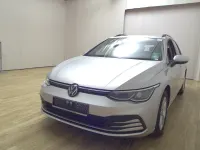 Second-hand VW Golf VIII Life 116 CP (85 kW) 2022 Argintiu Berlinǎ