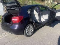 Gebraucht Mercedes A180 116 PS (85 kW) 2013 Kleinwagen
