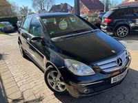 Gebraucht Mercedes B180 109 PS (80 kW) 2007 Kosmosschwarz Van / Kleinbus