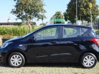 Gebraucht Hyundai i10 67 PS (49 kW) 2016 Schwarz Kleinwagen
