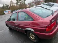 Gebraucht Ford Escort 90 PS (66 kW) 1997 Rot Limousine