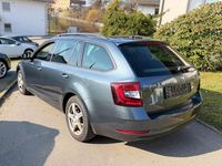 Second-hand Skoda Octavia Ambition 150 CP (110 kW) 2020 Gri Break