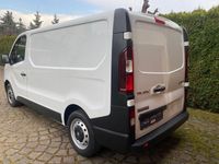 Gebraucht Renault Trafic 121 PS (88 kW) 2019 Gletscherweiß Van / Kleinbus