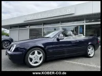 Gebraucht Mercedes CLK430 279 PS (205 kW) 2002 Dunkelblaumetalli (metallic) Cabrio