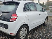 Gebraucht Renault Twingo Life 69 PS (50 kW) 2016 Weiß Kleinwagen