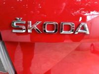 gebraucht Skoda Octavia III Combi Sport Edition 2.0 Tdi DSG 150 Rot