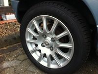 Gebraucht Renault Twingo Initiale 75 PS (55 kW) 2004 Silber metallic Kleinwagen