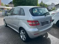 Gebraucht Mercedes B170 116 PS (85 kW) 2008 Silber Van / Kleinbus