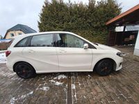 Gebraucht Mercedes B220 Edition 184 PS (135 kW) 2018 Weiß Kleinwagen