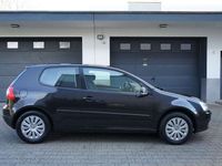 gebraucht VW Golf V Lim. 1.9 TDI Sportline KLIMA+TEMPOMAT+6-Gang+2Hd