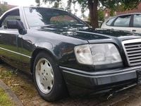 Gebraucht Mercedes E300 180 PS (132 kW) 1987 Schwarz Coupé